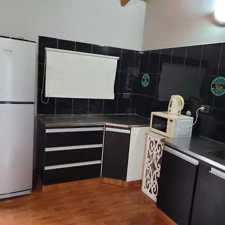 Amplio Departamento Para 2 Personas Neuquen Exterior photo